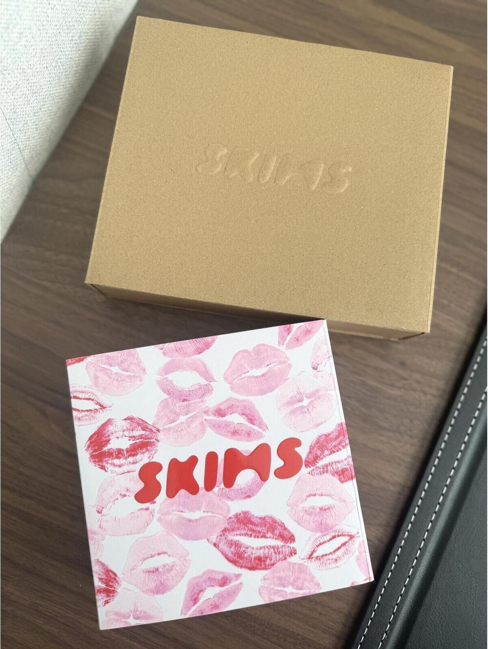 SKIMS Empty Box Bundle Valentine's Kiss Print and Kraft Packaging